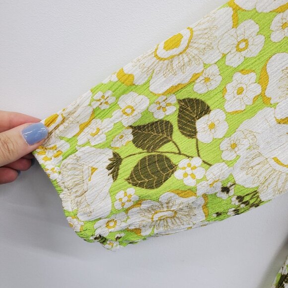Boho Floral Crinkle Blouse Ruffle Neck Lime Green Top L Cottagecore Peasant - Picture 9 of 16